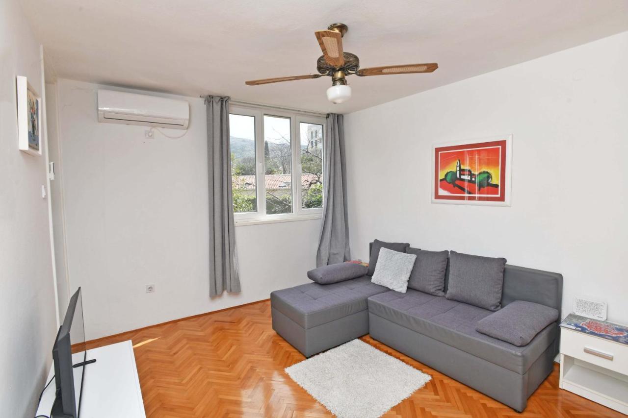 Demass Apartment - Cozy, Free Parking And Wifi Дубровник Екстериор снимка