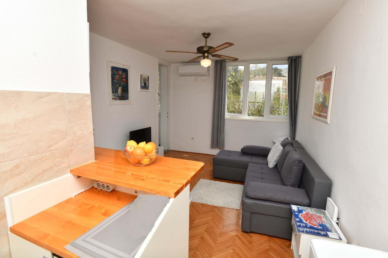 Demass Apartment - Cozy, Free Parking And Wifi Дубровник Екстериор снимка