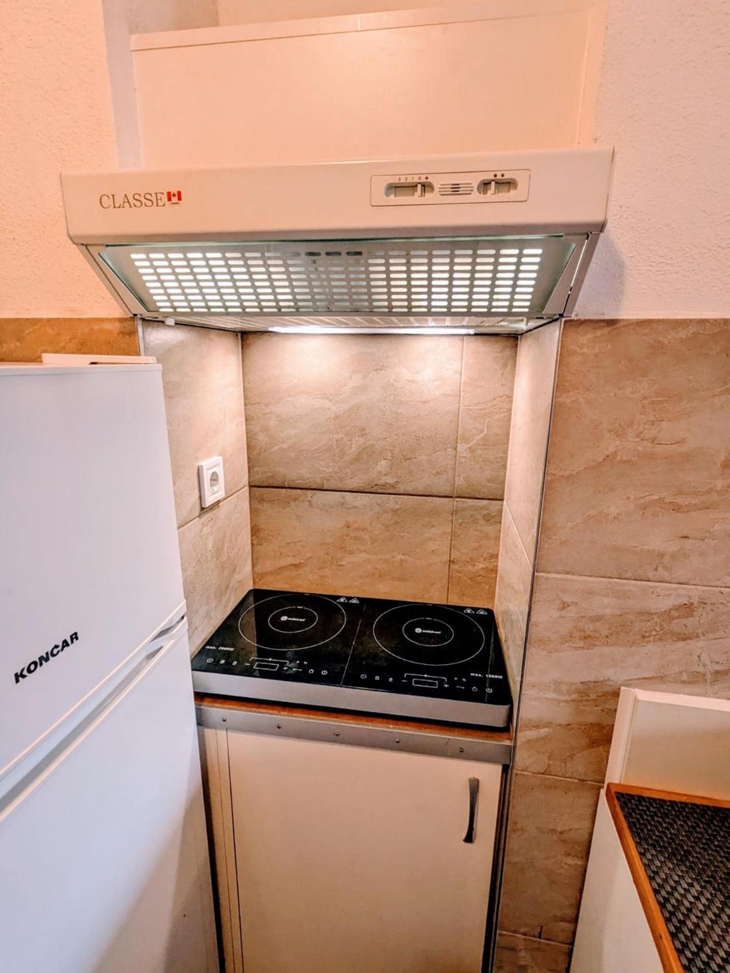 Demass Apartment - Cozy, Free Parking And Wifi Дубровник Екстериор снимка